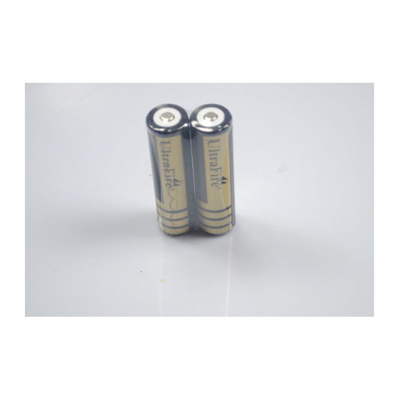 Ultrafire BRC 4000mAh 3.7V 18650 Lithium-Ionen Hochleistungsbatterie langlebige Energielösung schnelle Ladezeit