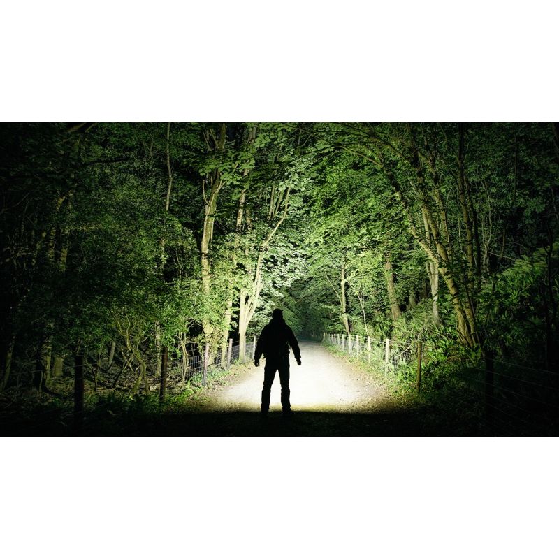 NITECORE EDC37 8000 Lumen USB-C Taschenlampe | Outdoor & Urban EDC | UHi 20 MAX LED