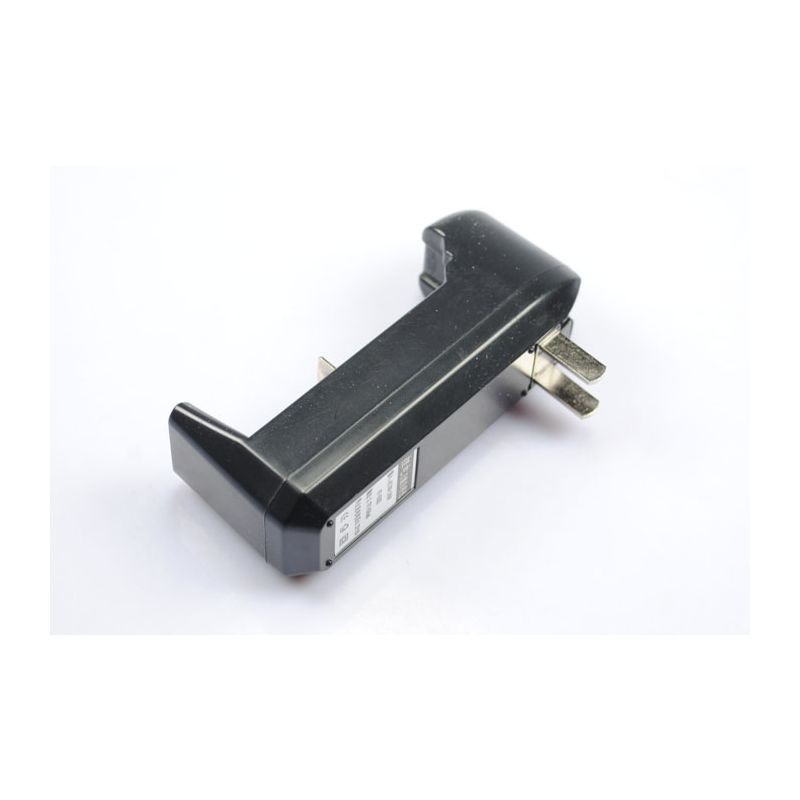 UltraFire Einzelzellladegerät 18650 16340 AA AAA CR123A kompakt energieeffizient vielseitig Globaler Einsatz