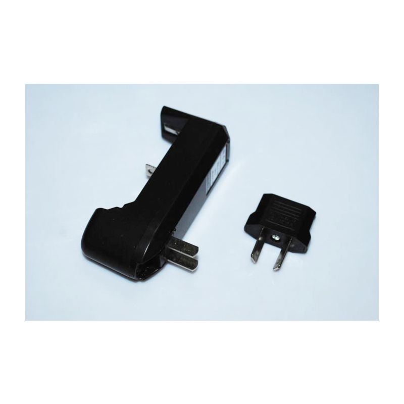 UltraFire Einzelzellladegerät 18650 16340 AA AAA CR123A kompakt energieeffizient vielseitig Globaler Einsatz