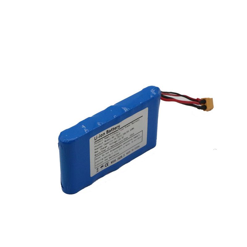 Entdecken Sie 25,2V 5C Power-Akku 18650 Li-Ion-Akku Allrad-Skateboard leichtes Akkupack langlebig Sicherheit
