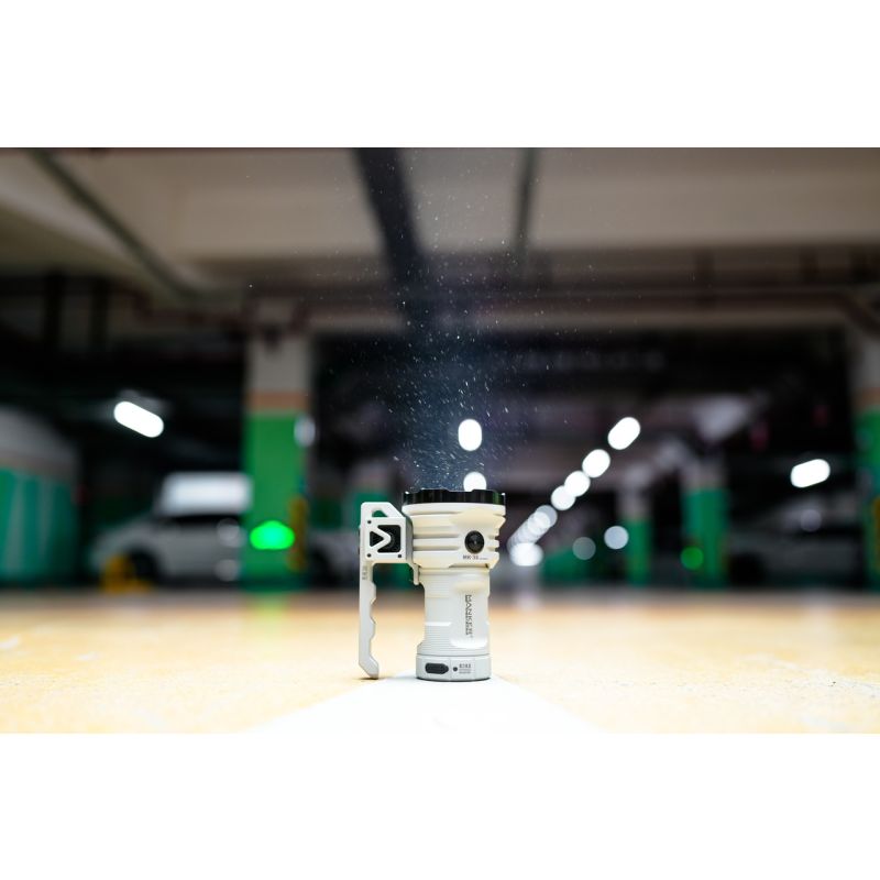 Manker MK38 LED-Taschenlampe 8x XHP70.2 41500 Lumen robuste Outdoor-Licht große Reichweite Haussicherheit