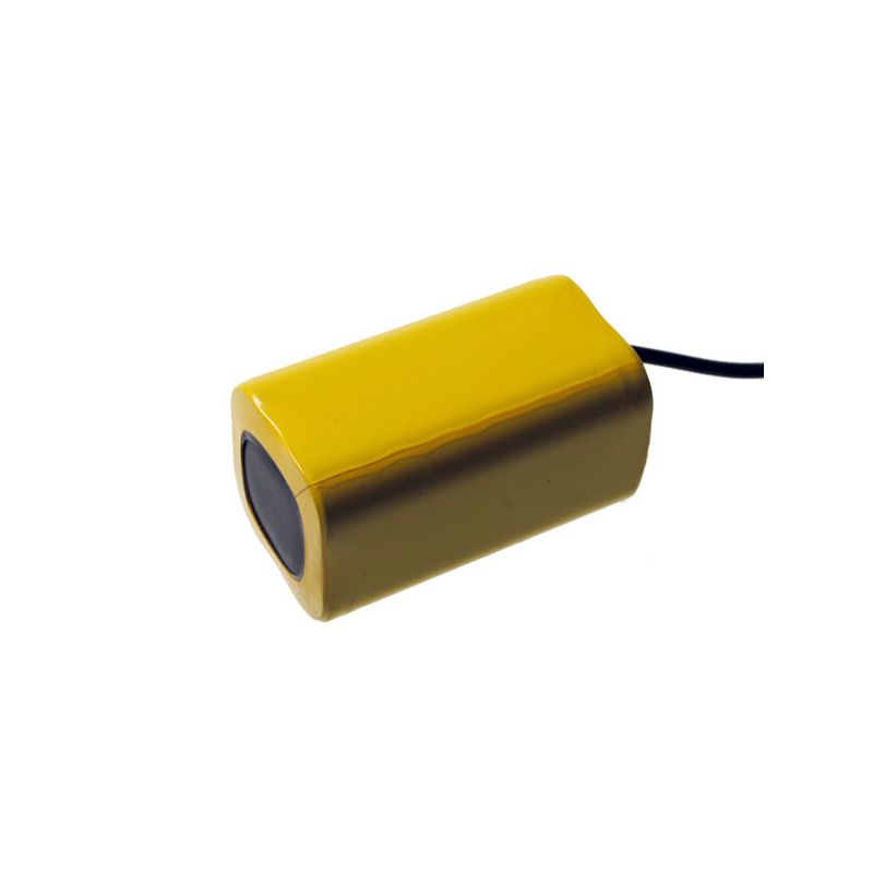 UltraFire 8,4V Batterie mit 5521 DC-Schnittstelle 4x18650 8800mAh für Fahrradsicherheit und Nachtfahrten