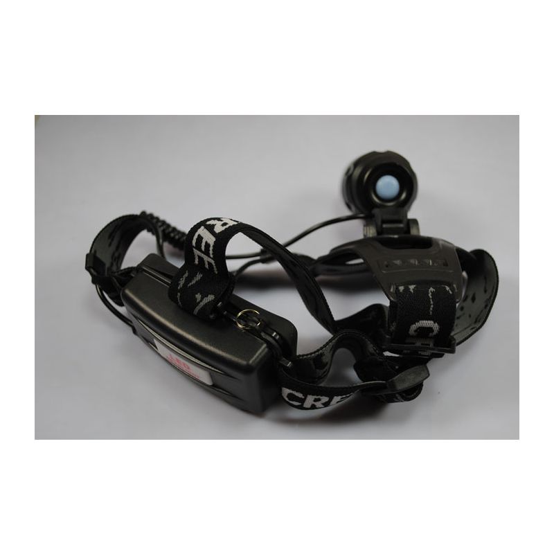 UltraFire A1 1200 Lumen LED Scheinwerfer wasserdicht robust Aluminiumlegierung 3 Modi für Outdoor Abenteuer