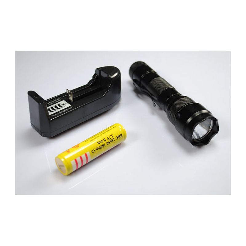 Ultrafire WF-502B XML U2 LED-Taschenlampe 1300 Lumen 18650 Batterie wiederaufladbar für Outdoor Abenteuer