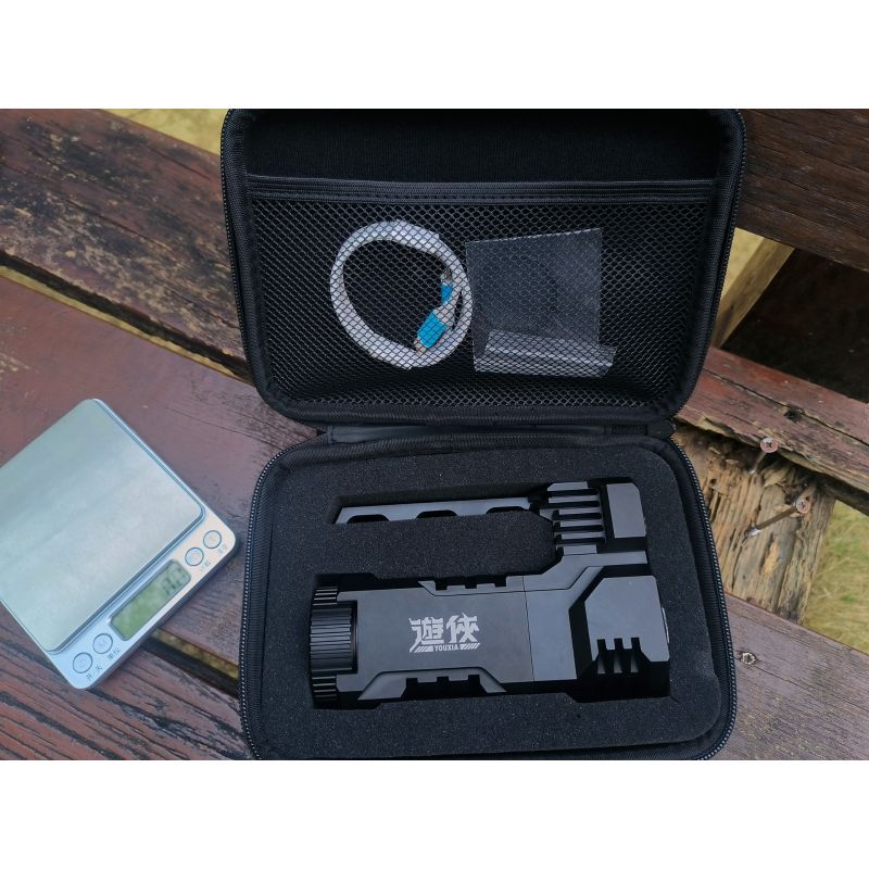 Entdecken Sie Manker Ranger MK39 II LED-Technologie tragbare Taschenlampe robustes Design für Outdoor-Abenteuer