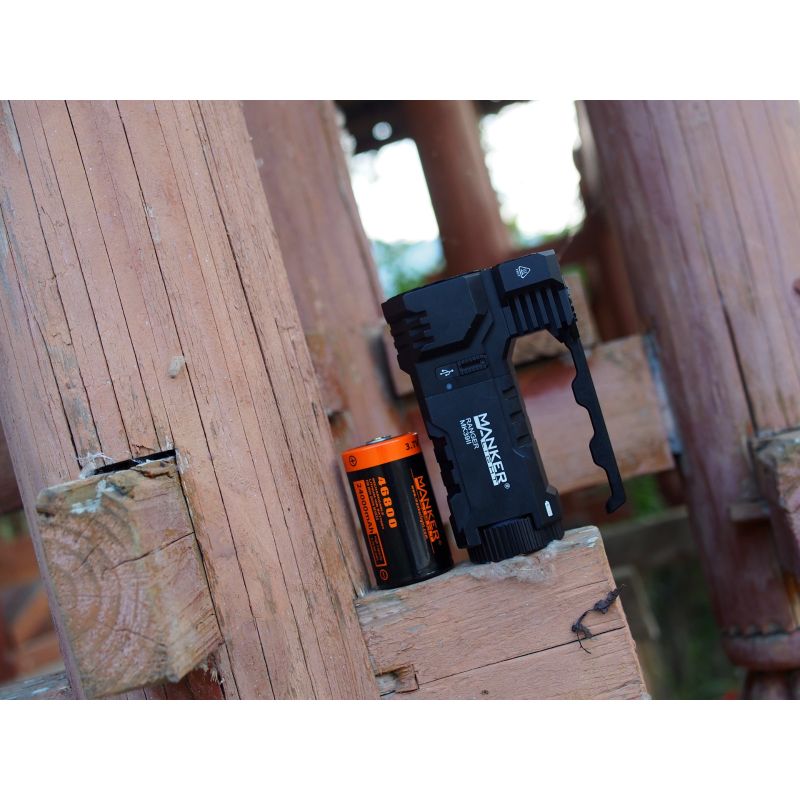 Entdecken Sie Manker Ranger MK39 II LED-Technologie tragbare Taschenlampe robustes Design für Outdoor-Abenteuer