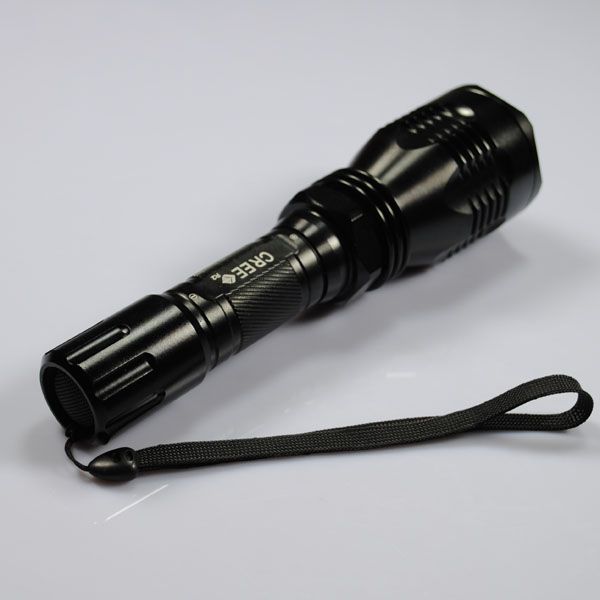 UniqueFire HS-802 grün LED-Taschenlampe für Outdoor-Enthusiasten robust wasserdicht 500m Reichweite Neu