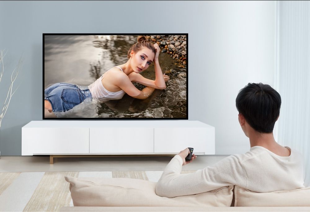 YG300 LED Mini-Projektor Kompakter tragbarer Projektor 1080P Helle Projektion für Filmabend und Gaming-Abenteuer